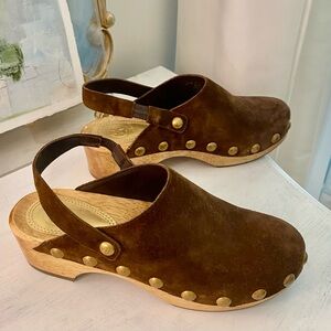 Tory Burch Blythe Brown Suede Clogs Studded Chunky Wooden Heels Size 7 $350 RARE